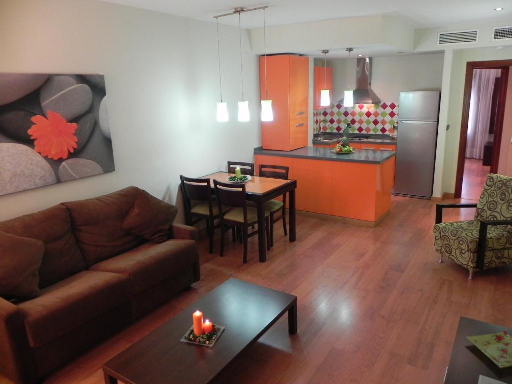 Apartamentos Turísticos Las Nieves Granada Habitación foto